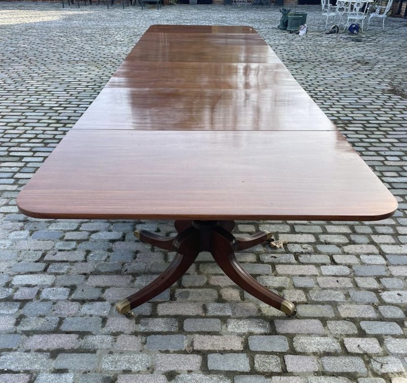 Rare 28 Seater 6 Pilar Antique George III Quality Mahogany Dining Table 72 x 161 x 609 cm - Image 12